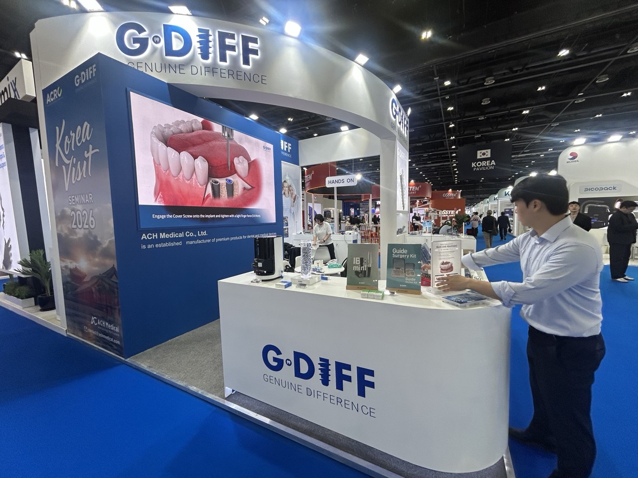 Выставка AEEDC Dubai 2026